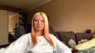 CiraFernsler live cam on Cam4