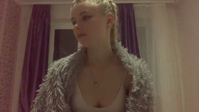 CiraFernsler live cam on Cam4