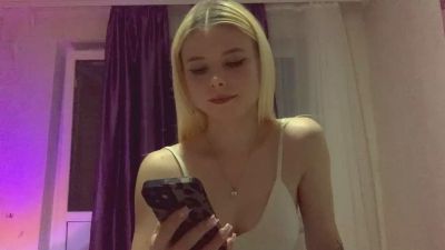 CiraFernsler live cam on Cam4