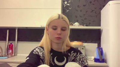 CiraFernsler live cam on Cam4