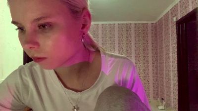 CiraFernsler live cam on Cam4