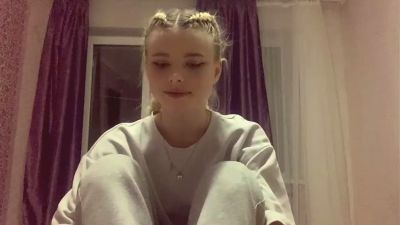 CiraFernsler live cam on Cam4