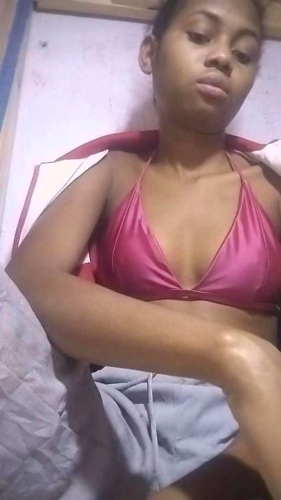 Ckaela live cam on Cam4
