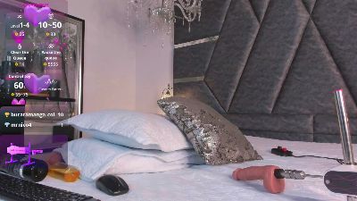 Claire_Mckenzie live cam on Cam4