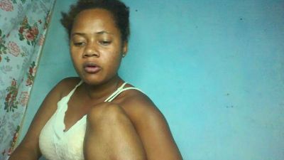 Clara2626 live cam on Cam4