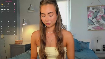 ClarettaMenjiva live cam on Cam4
