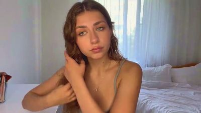 ClarisaStidham live cam on Cam4