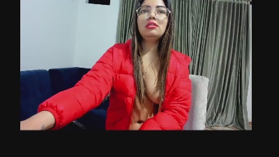 Clarise0017 live cam on Cam4