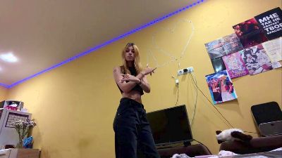 ClashRoyaleLove live cam on Cam4
