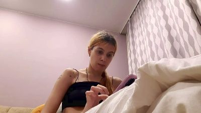 ClashRoyaleLove live cam on Cam4