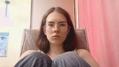 ClaudeYamakawa live cam on Cam4