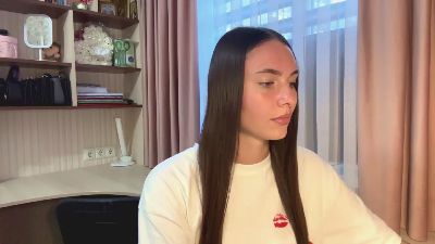 ClaudetteAring live cam on Cam4
