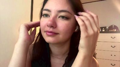 CleliaFrakes live cam on Cam4
