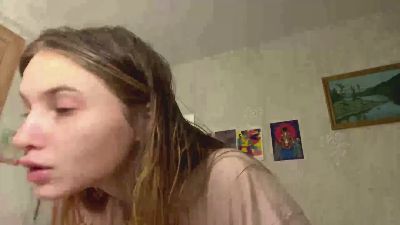 CleoraZelkin live cam on Cam4