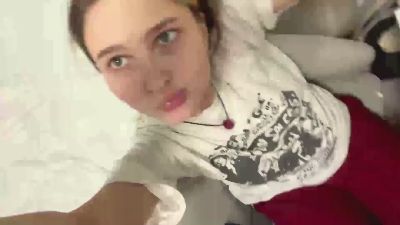 CleoraZelkin live cam on Cam4