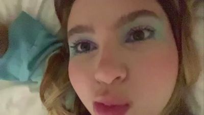 CleoraZelkin live cam on Cam4