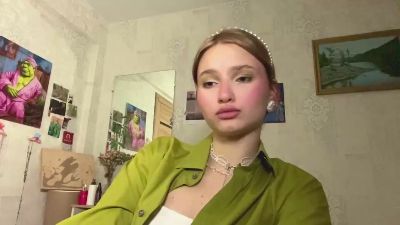 CleoraZelkin live cam on Cam4