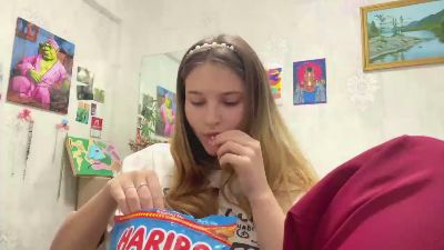CleoraZelkin live cam on Cam4