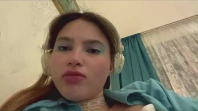 CleoraZelkin live cam on Cam4