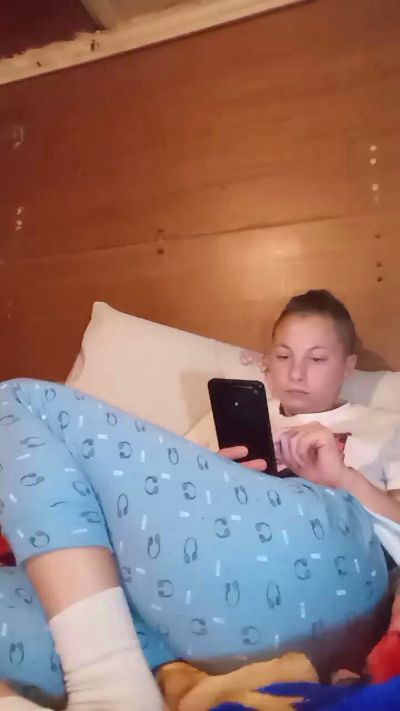 Click694748 live cam on Cam4