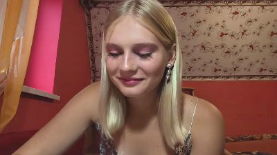 ClorindaFouyer live cam on Cam4