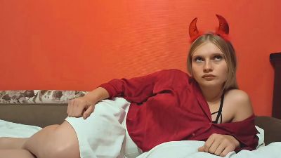 ClorindaFouyer live cam on Cam4