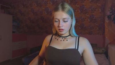 ClorindaFouyer live cam on Cam4
