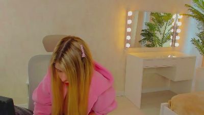 Profile and Statistics for ClotildeGrett on Cam4