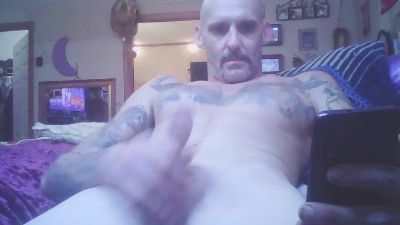 ClydeCan409 live cam on Cam4