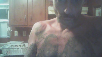 ClydeCan409 live cam on Cam4