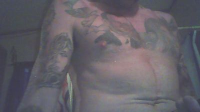 ClydeCan409 live cam on Cam4