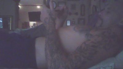 ClydeCan409 live cam on Cam4
