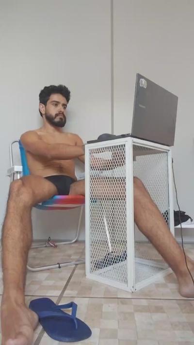 CocckDesttroyer live cam on Cam4