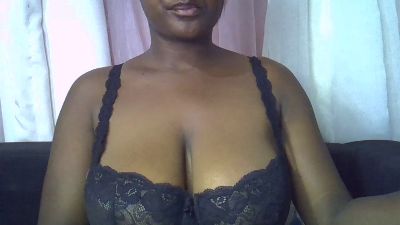 CocoLuxe2 live cam on Cam4