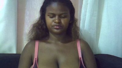 CocoLuxe2 live cam on Cam4