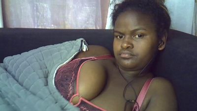 CocoLuxe2 live cam on Cam4
