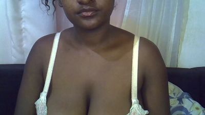 CocoLuxe2 live cam on Cam4