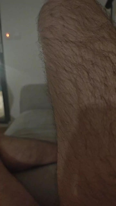 CocoReel74 live cam on Cam4