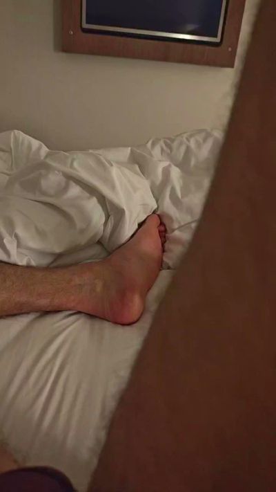 CocoReel74 live cam on Cam4