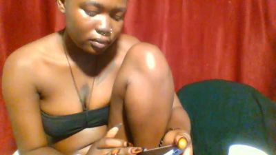 Coco_warden live cam on Cam4