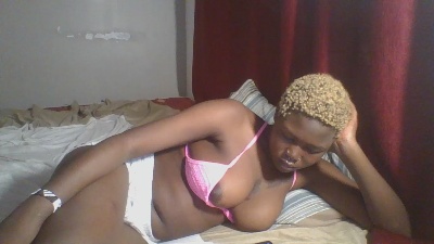 Coco_warden live cam on Cam4