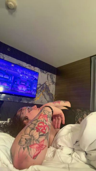 Cocoflowrr live cam on Cam4