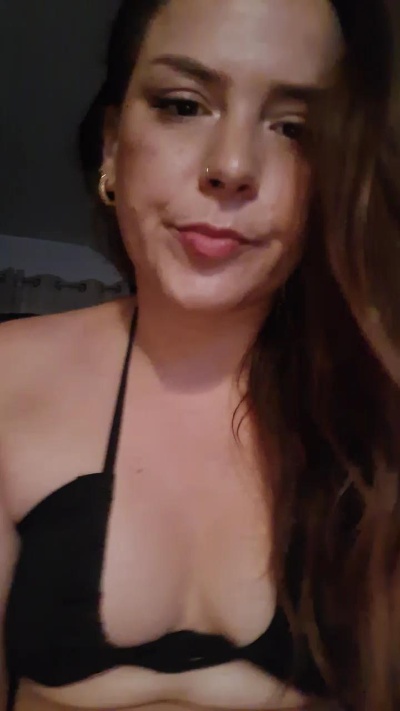 Cocominette live cam on Cam4