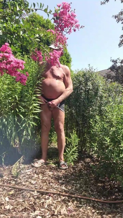Coldfire2021 live cam on Cam4