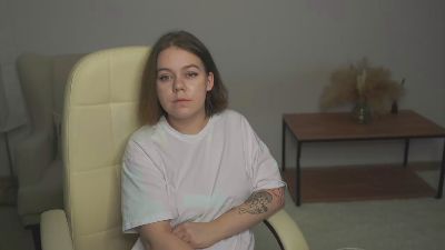 Live thumbnail of ColleenSzalay