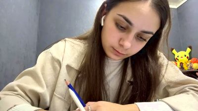 ColleneReef live female webcam from Belgium