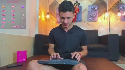 Collin_of1 live cam on Cam4