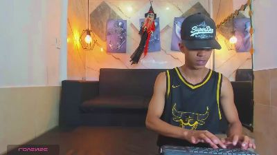 Collin_of1 live cam on Cam4