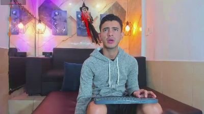 Collin_of1 live cam on Cam4