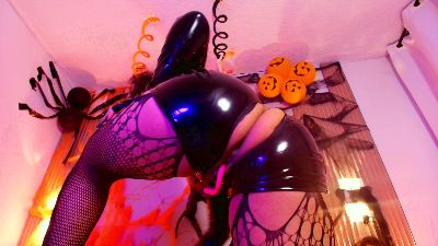 Collins_Daph live cam on Cam4